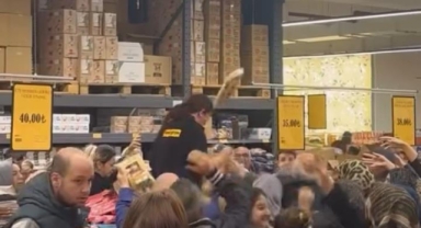 Bursa Nilüfer'de Süpermarket İndirimi İzdihama Neden Oldu