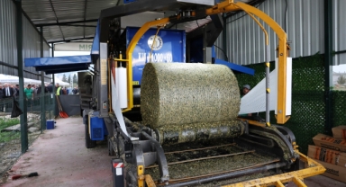 Bursalı Çiftçilere Silaj Paketleme Desteği