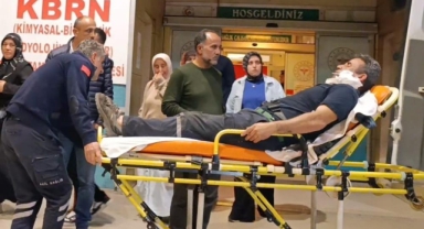 İnegöl'de Yüzüne Demir Parçası Saplanan Şahıs Hastaneye Kaldırıldı