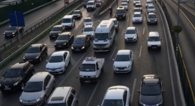 Motorine Bu Geceden İtibaren 2 Lira 7 Kuruş Zam Geliyor