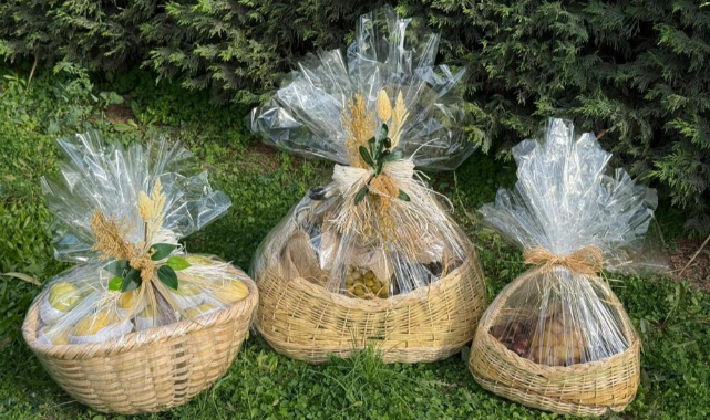 Papa 14. Leo’ya İznik Ziyareti Sırasında Bursa’dan Özel Hediyeler Takdim Edildi