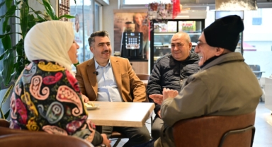Başkan Oktay Yılmaz Kurtuluş Caddesi’nde Esnaf ve Vatandaşlarla Buluştu
