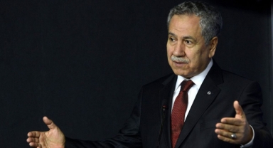 Bülent Arınç’tan Leyla Zana’ya yönelik tezahüratlara sert tepki