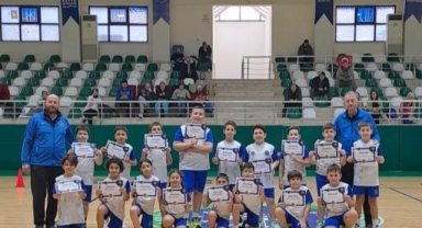 Bursa Büyükşehir Belediyesi Kış Spor Okulları’nda Çocuklar Sertifikalarını Aldı