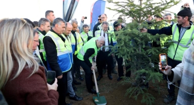 Bursa’da 15 Bin Fidanla Yeşil Hamle