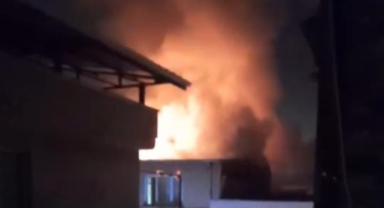 Bursa’da Apartman Çatısında Yangın Paniği