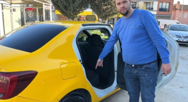 Bursa’da Dürüst Taksici Gururlandırdı