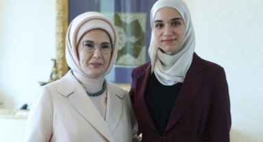 Emine Erdoğan, Suriye Cumhurbaşkanı Şara'nın Eşi ile Görüştü