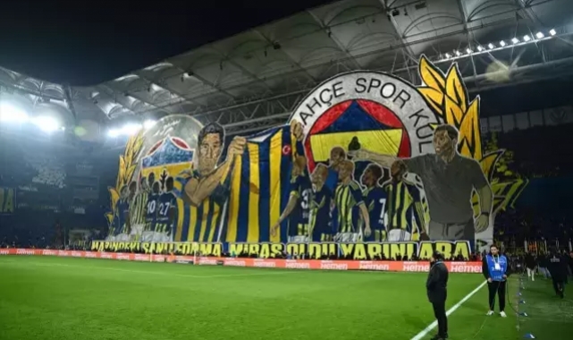 Fenerbahçe’nin dev koreografisinde En-Nesyri’nin yer almaması tepki çekti