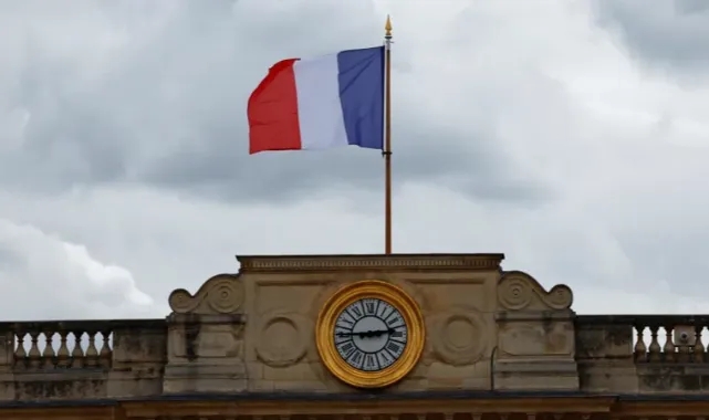 Fransa’da Yapay Zeka Alarmı