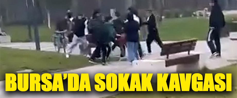 İnegöl Kent Meydanı’nda Gençler Arasında Kavga