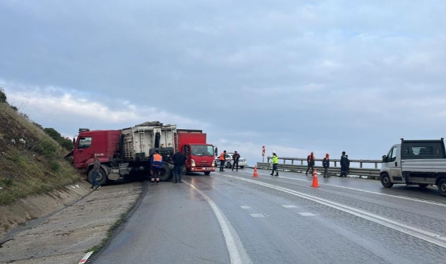 İznik Yenişehir Yolunda Feci Kaza