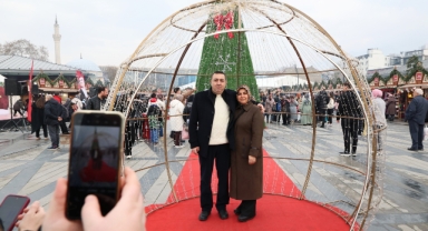 Osmangazi Meydanı’nda Yeni Yıl Festivali Başladı