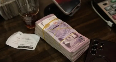 Suriye’de Paradan İki Sıfır Atıldı: Yeni Suriye Lirası Tedavülde