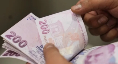 AK Parti En Düşük Emekli Maaşı ve Fahiş Site Aidatları Düzenlemesini TBMM'ye Sunacak