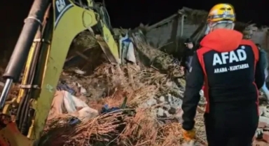 Aksaray’da Mandıra Çöktü Hayvanlar Telef Oldu