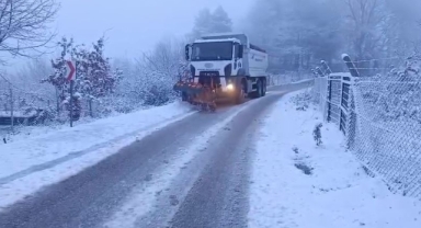 Bursa Büyükşehir Belediyesi Karla Mücadelede Seferber Oldu