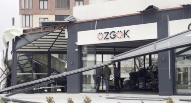 Bursa'da Fırtına Dehşeti