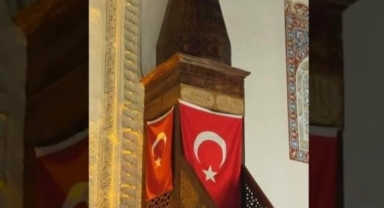Bursa Dikkat Çeken Öneri: Cuma Hutbelerinde Minbere Türk Bayrağı Asılsın