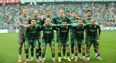 Bursaspor, Yeni Mersin İdman Yurdu’nu 3-0 Mağlup Ederek Zirveye Yerleşti