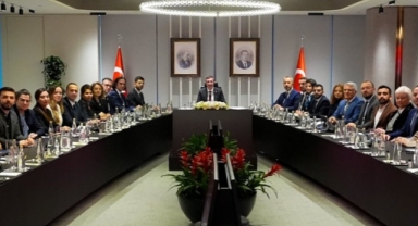 Cevdet Yılmaz’dan 2026 Ekonomisine Net Mesajlar: Enflasyon, Emekli Maaşı ve Büyüme Hedefleri