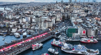 Galata Köprüsü'nde Filistin İçin Toplandılar: 520 Bin Kişi Tek Yürek Oldu