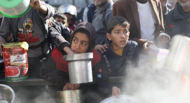 Gazze'de can kaybı artıyor: Hayatını kaybedenlerin sayısı 71 bin 386'ya yükseldi