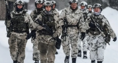 Grönland Krizi Derinleşiyor