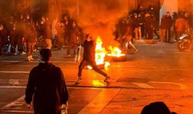 İran’daki Protestolarda Can Kaybı Artıyor: Ölü Sayısı 2 Bin 677’ye Çıktı