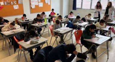 Öğrenci ve velileri sınav heyecanı sardı