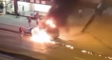 Osmangazi Soğanlı Mahallesi’nde Park Halindeki Araçta Yangın