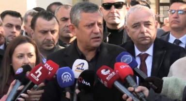 Özgür Özel: Galata Köprüsü İzni Çifte Standarda Tabi Olamaz