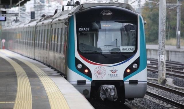 Uraloğlu açıkladı: Marmaray gazetecilere ücretsiz oluyor