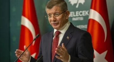 Ahmet Davutoğlu Maddi Sıkıntılar Yaşadığını Açıkladı