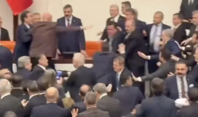 Akın Gürlek ve Mustafa Çiftçi yemin öncesi Meclis kavgası