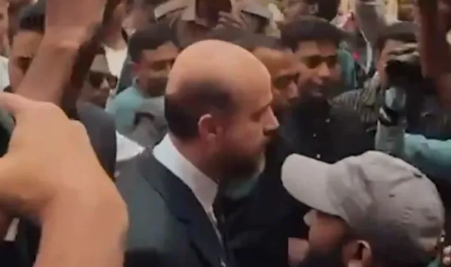 Bangladeş’te Bilal Erdoğan'a yoğun ilgi