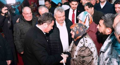 Başkan Erkan Aydın Ramazan Sokağı'nda vatandaşlarla buluştu