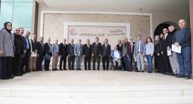 BTÜ'de personele vefa ödülü