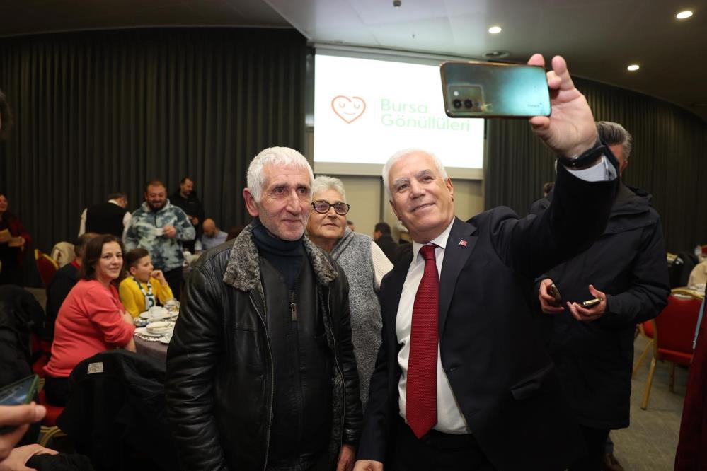 Bursa Büyükşehir Belediyesi İftar Programında Bursa Gönüllüleri ile Buluştu