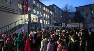 Bursa'da Minik Öğrenciler 'Asrın Felaketi'ni Unutmadı