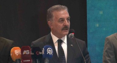 Bursa'da Ülkü Ocakları'nın düzenlediği iftarda birlik ve beraberlik vurgusu