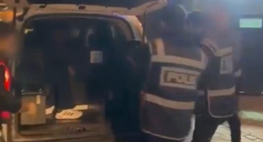 Bursa'da uyuşturucu operasyonu: 2 şüpheli yakalandı, çok sayıda uyuşturucu ele geçirildi