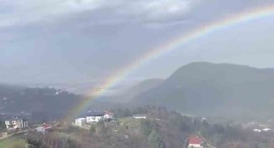 Bursa'da yağmur sonrası gökkuşağı görsel şöleni