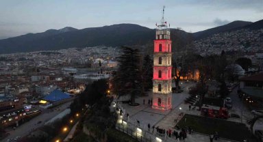 Bursalılara iftar ve sahuru ses bombası ile haber veriyorlar