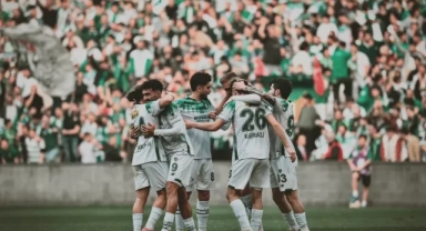 Bursaspor, Menemen FK'yı 3-1 Mağlup Etti