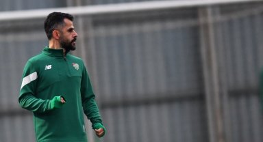 Bursaspor'da Kırklarelispor mesaisi devam etti