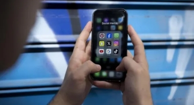 Çocuklar İçin Sosyal Medya Düzenlemesi Geliyor: 15 Yaş Altına Yasak