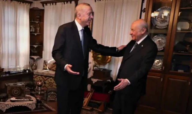Devlet Bahçeli'den Cumhurbaşkanı Erdoğan'a doğum günü hediyesi