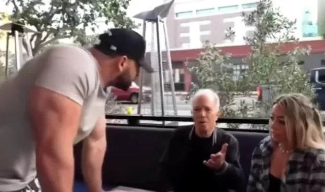 Dünyaca ünlü yapımcı 15 yaşındaki kızla görüldü