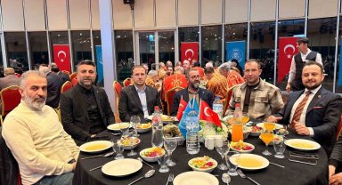 Ercan Özel, yılın en başarılı belediye başkanı seçildi